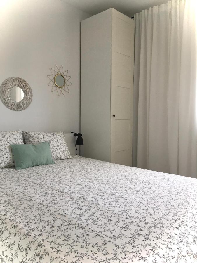 Apartament Mietowa Zebra Apartment Opolznevoye Bagian luar foto